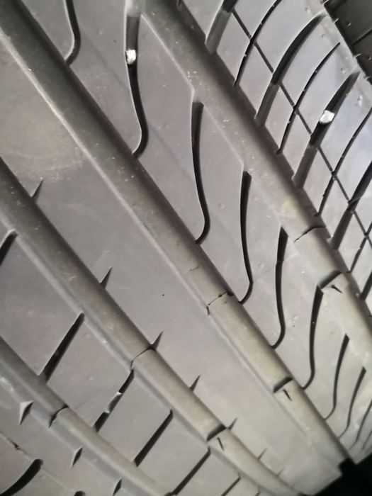225 35 19 цола гуми нови dot 23