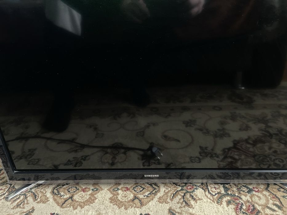 Продам телевизор samsung