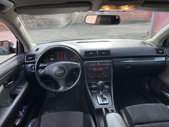 Audi A4 b6 2.5tdi automat