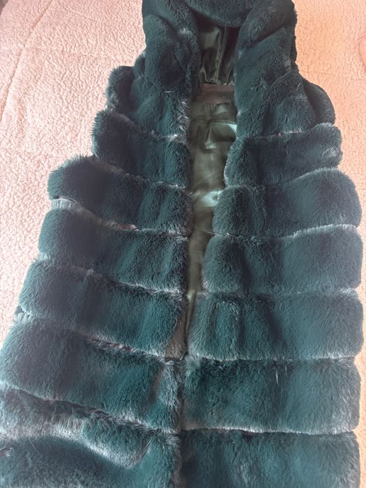 Зелен елек с косъм