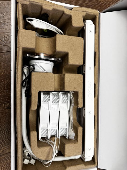 Cooler procesor AIO ROG STRIX LC 360 RGB White Edition