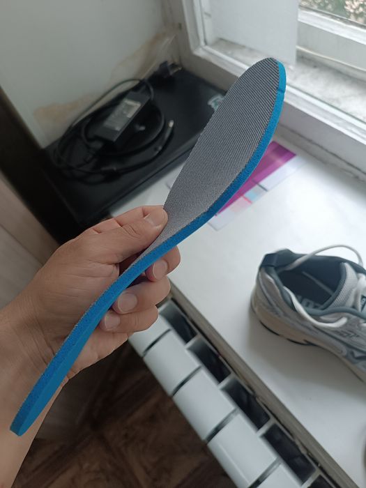 Кроссовки Mizuno