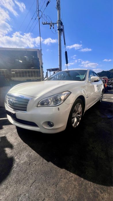 Ниссан на разбор