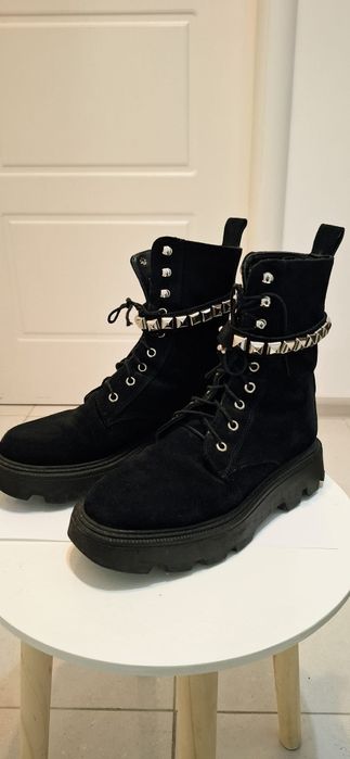 Ghete piele întoarsă Moja