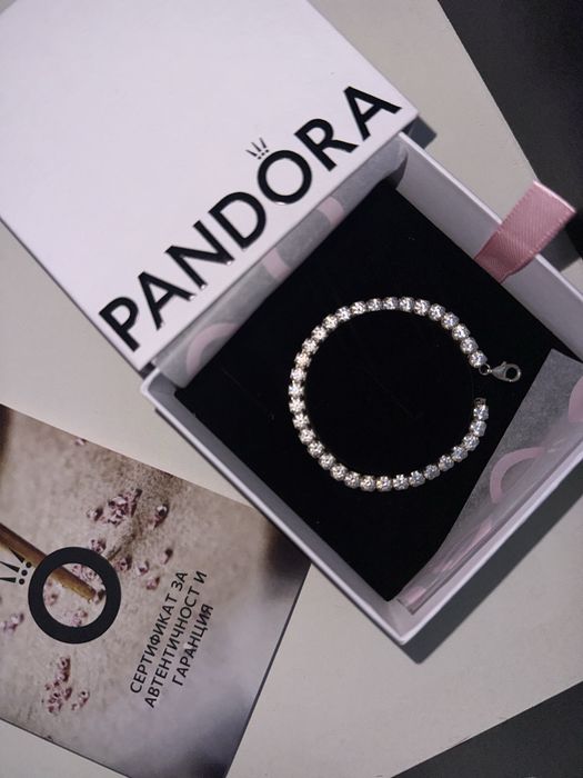 Pandora сребърна гривна