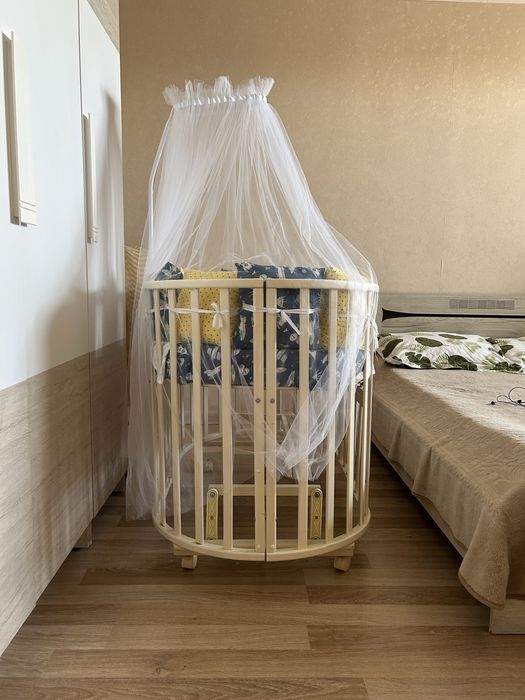 Продам детскую кроватку