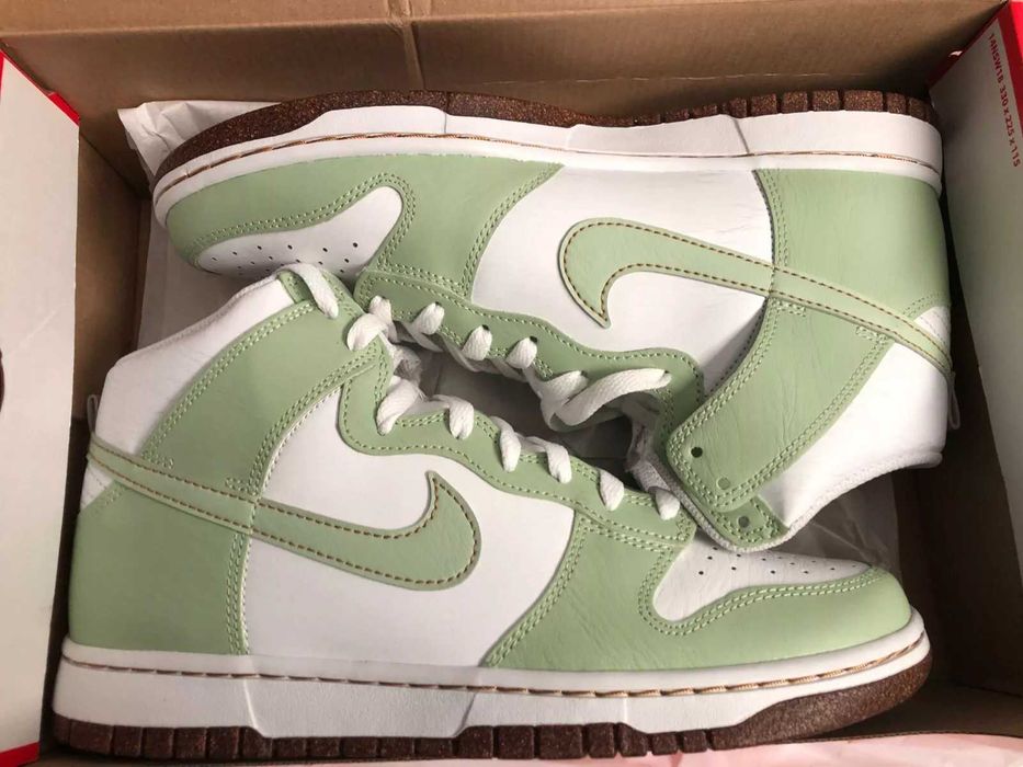 Nike Dunk High Honeydew