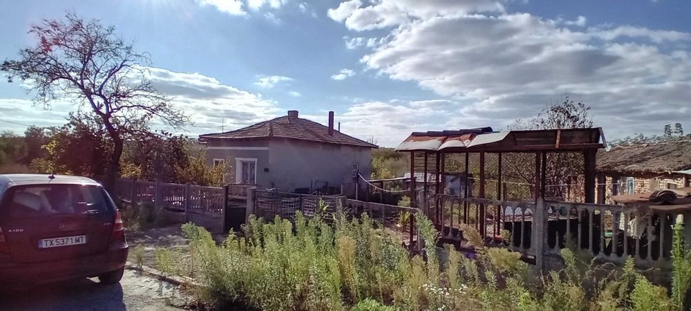 Продава се Къща в Добрич, Балик - 120 кв.м за 192 €/кв.м - Снимка #1