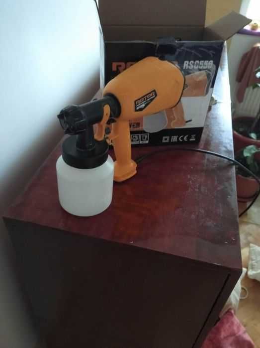 pistol vopsit Rotor 500 w folosit o singura data cu lavabila