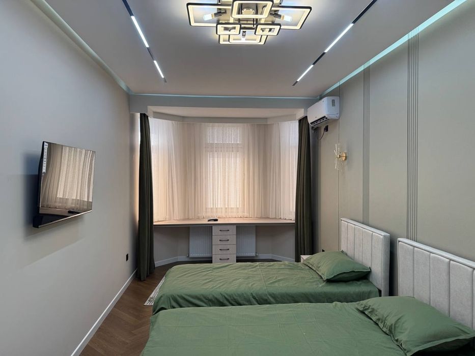 Сдаётся Super Premium Lux 3ком кв на Беруни ор. Хакима дача!