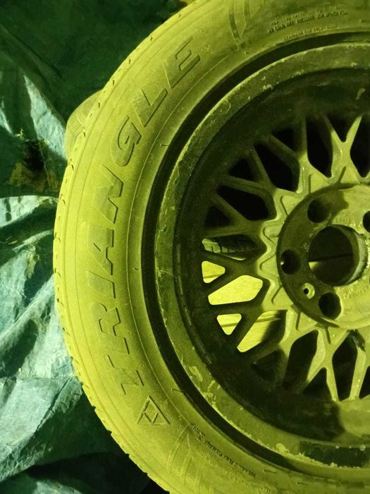 Продаются шины 225/60/R16