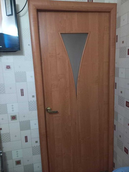 Продам межкомнатные двери