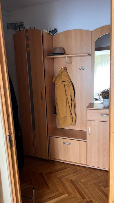 Dulap hol cu oglinda, cuier si pantofar