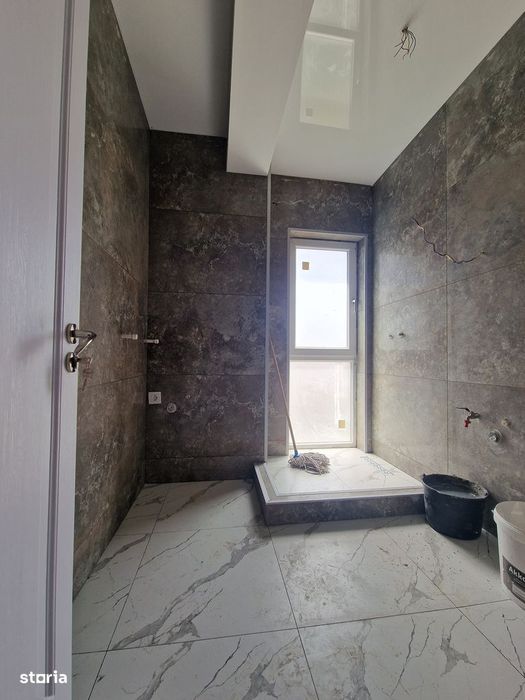 Mamaia Nord (Market Lidl)-Garsoniera 44mp, finisata-63.500e tva inclus