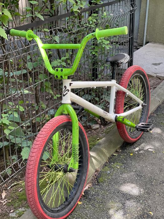BMX BEASTERN       !