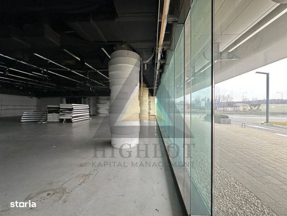 Showroom  588.35 Mp  | Cladire Birouri Baneasa  | Disponibil Imediat