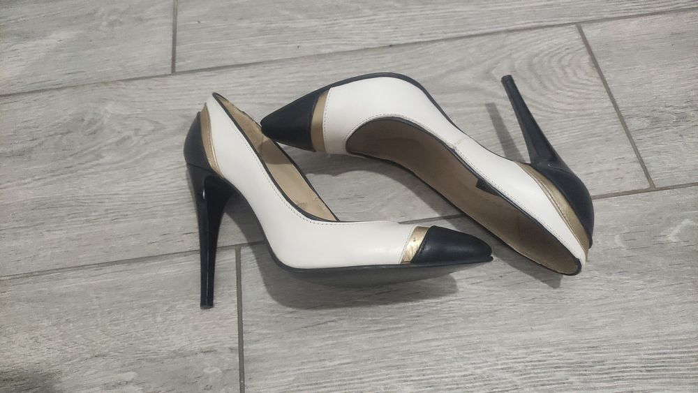 Pantofi eleganți piele 35