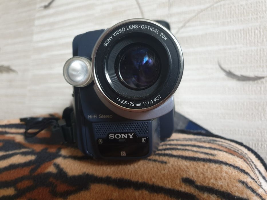 Sony Digital 8 DCR-TRV140E