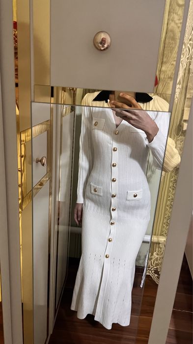 Көйлек сатылады. Размер S. 9000тг