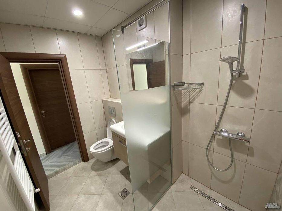 Дава се под наем Тристаен апартамент в Варна, ВИНС - 95 кв.м за 700 € - Снимка #6