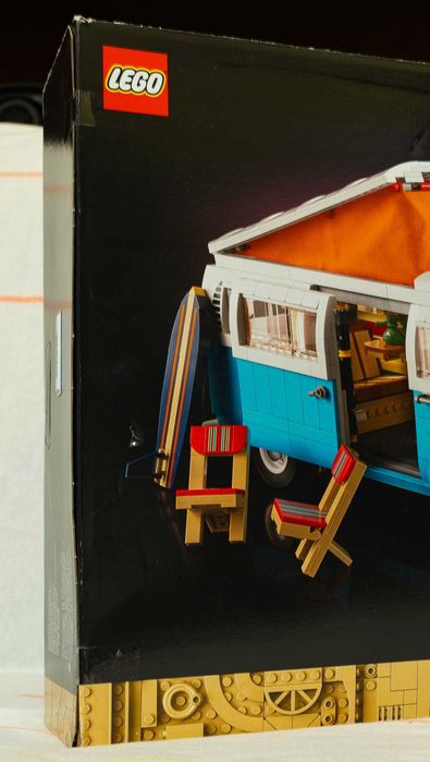 LEGO Icons 10279 Volkswagen T2 Camper Van [Sigilat]