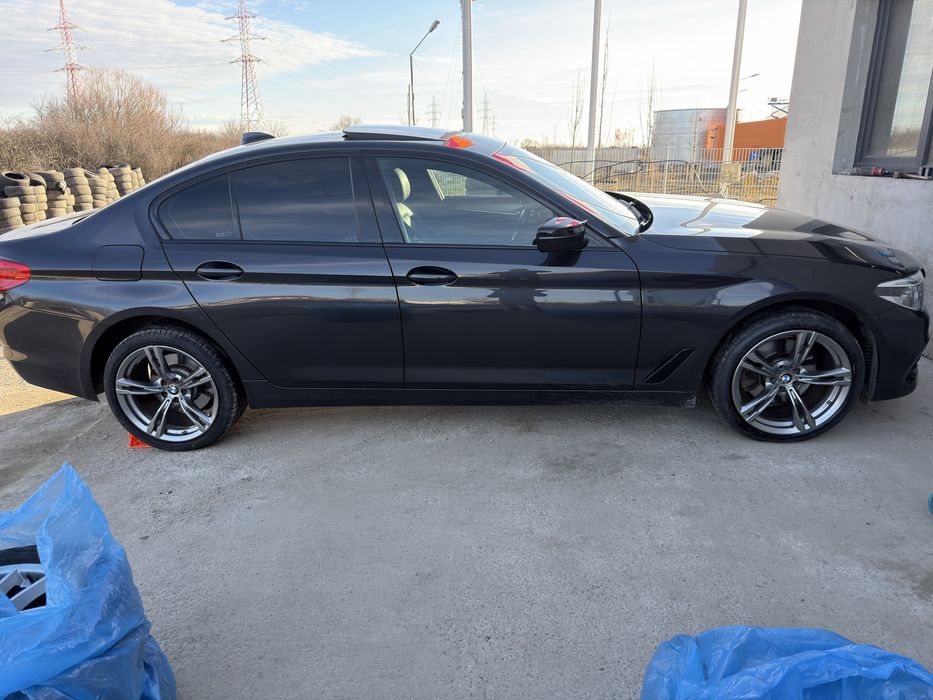 BMW 520D / G30 / Full Led / Trapa /