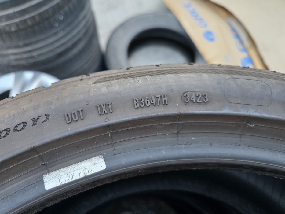2бр Semi slik 275 35 19 - Pirelli Pzero Corsa