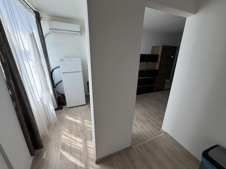 Inchiriez apartament cu 1 camera