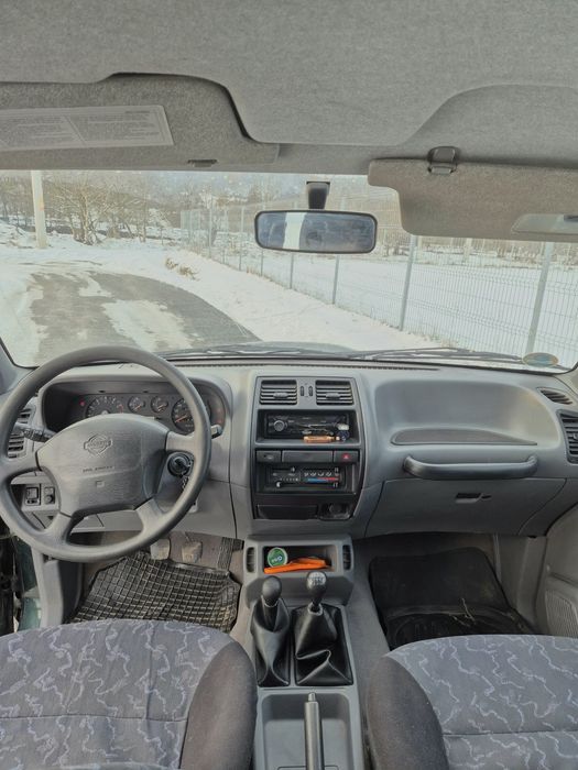 Vând Nissan Terrano II 2.4 Benzină