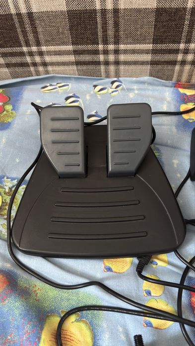 Продам руль с педалями