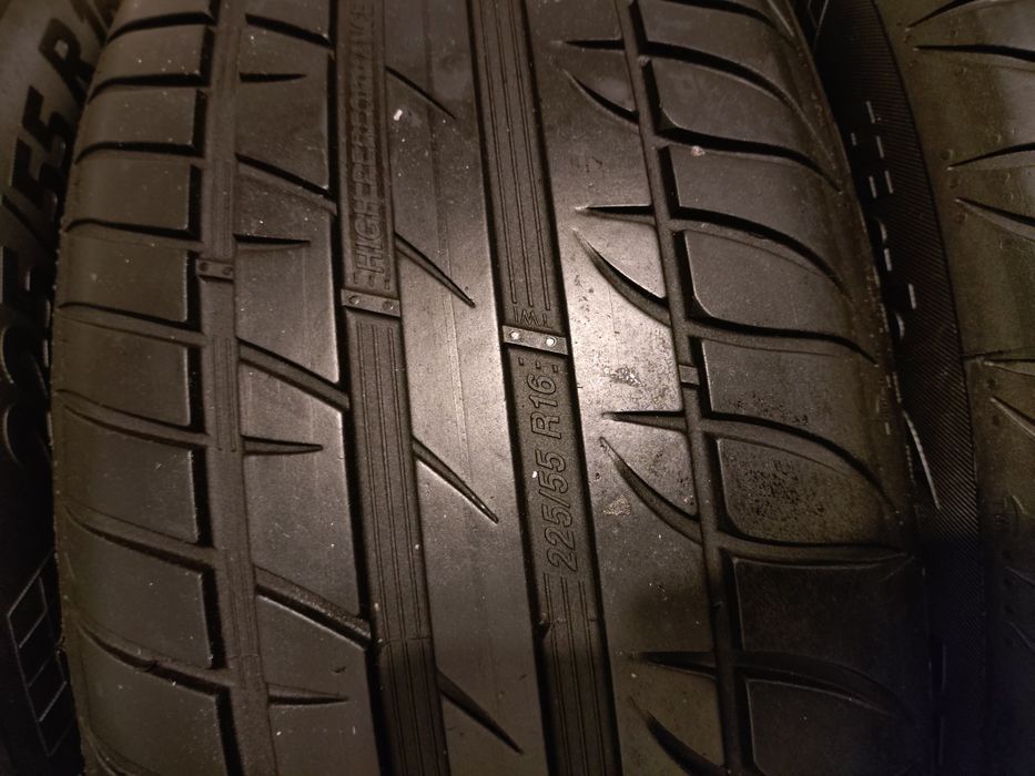 Летни гуми 225/55/16