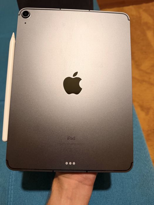 iPad Air 4 64GB Cellular + Apple Pencil 2 – stare impecabilă