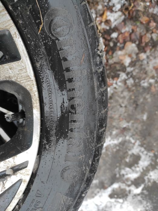 Летняя резина(шины) 235/55 R19