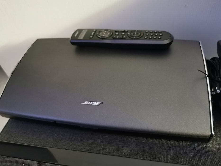 bose lifestyle 135 saundbar