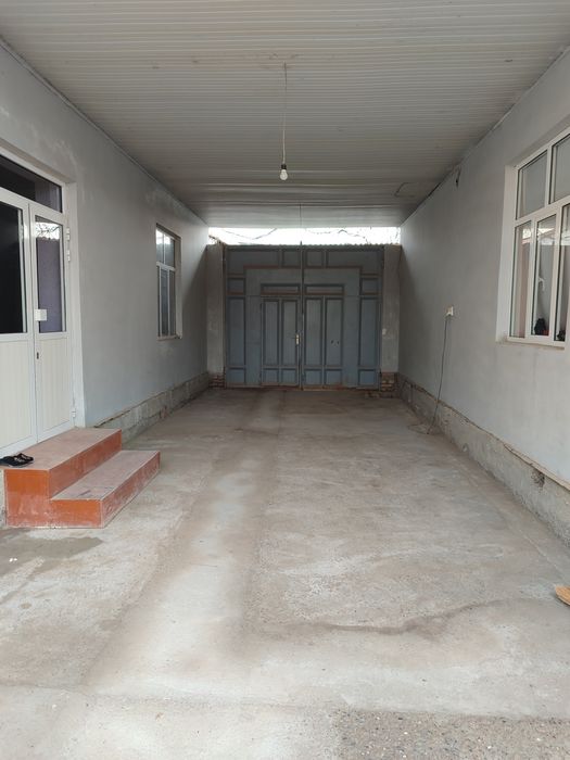 Xovli sotiladi karmanada