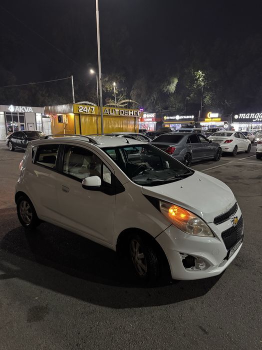 Chevrolet spark 2012