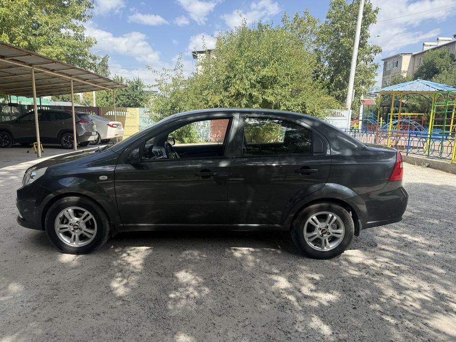 Nexia 3 avtomat mokriy