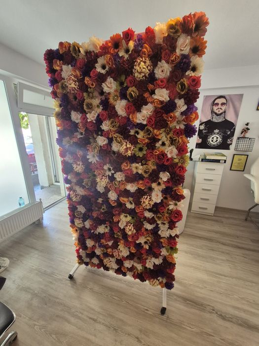 Background salon infrumusetare