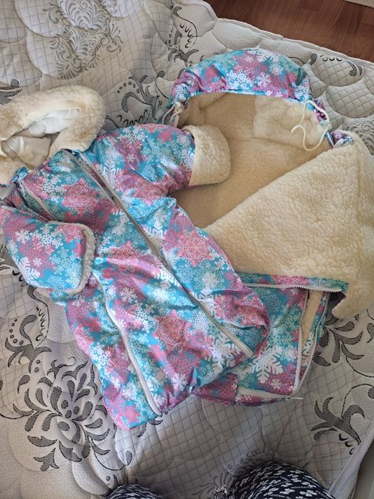 Зимний конверт с комбинезоном на выписку