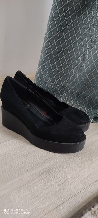 Классическая обувь