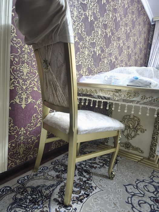 Мебель стол стул