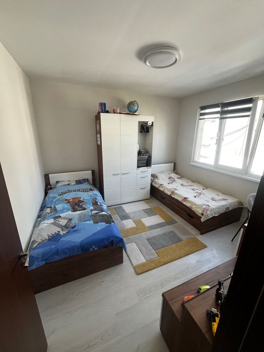 Продава се Тристаен апартамент в Варна, Възраждане 3 - 65 кв.м за 2354 €/кв.м - Снимка #2