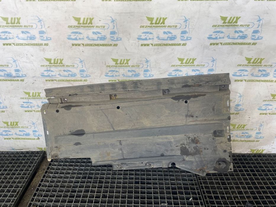 Scut caroserie stanga 8K0825207B Audi A4 B8/8K [2007 - 2011] 2.0 tdi