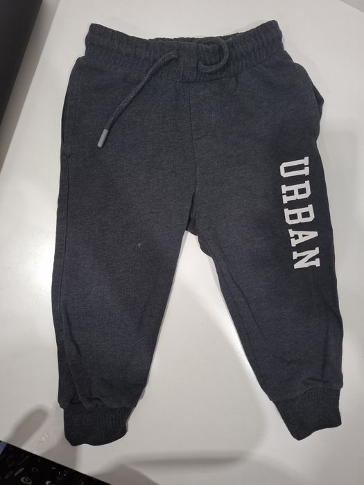 Продам детскую одежду