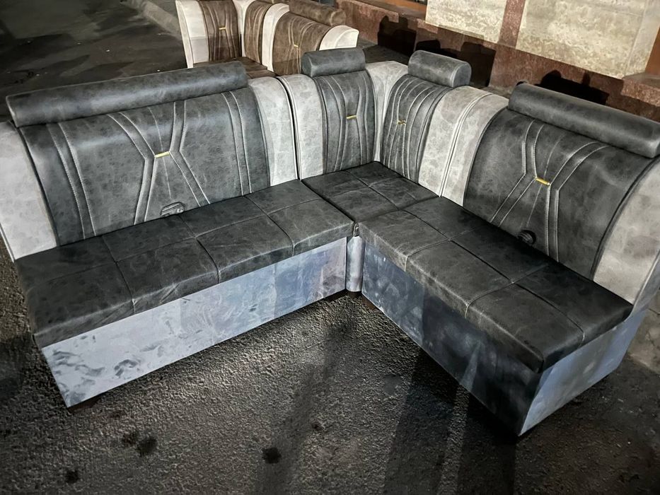 Кухонный уголок сотилади. Доставка бор