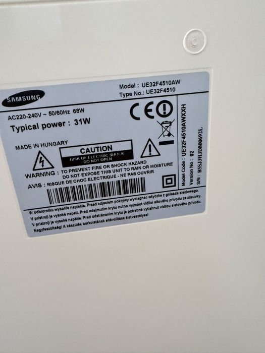 Vând tv Samsung 80