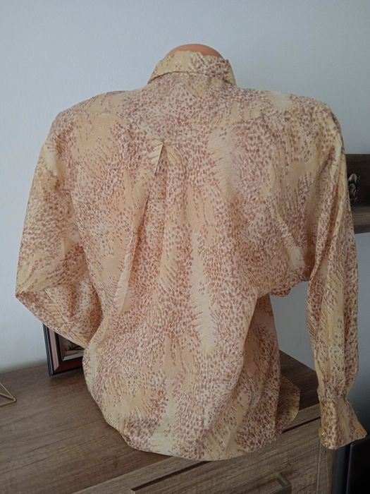 Cămașă, model retro