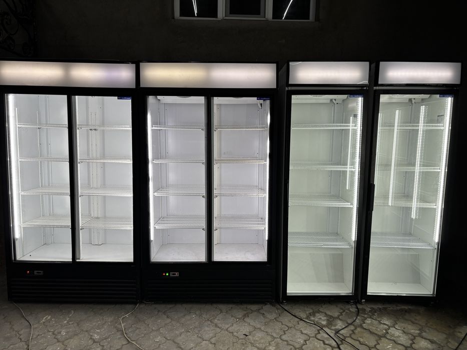 Ветринный холодильник