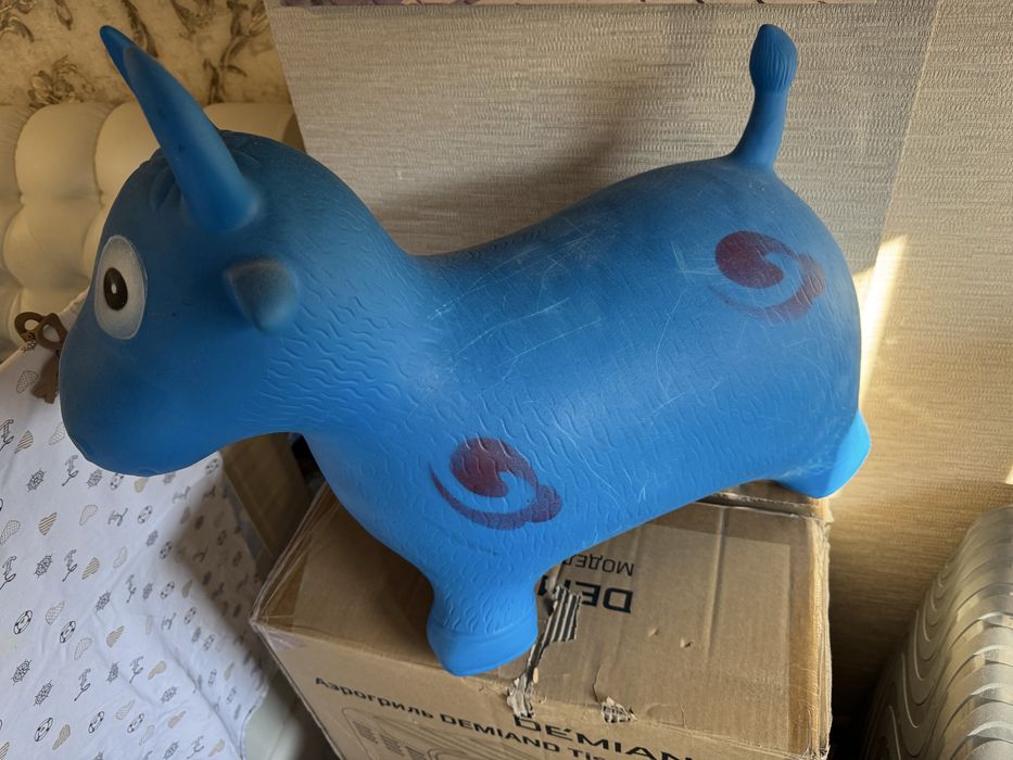 Резиновая корова