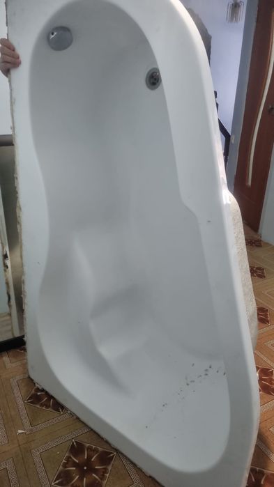 ванна в отличном состоянии